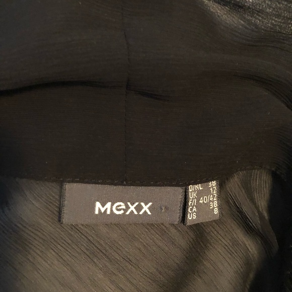 Dressy sleeveless blouse by Mexx! - Picture 3 of 3